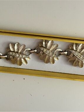 Sarah Coventry Floral Link Bracelet with Crystal Accents